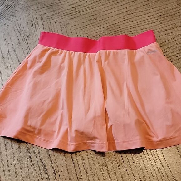 XS Adidas oramge skirt with built in shorts - Picture 7 of 8